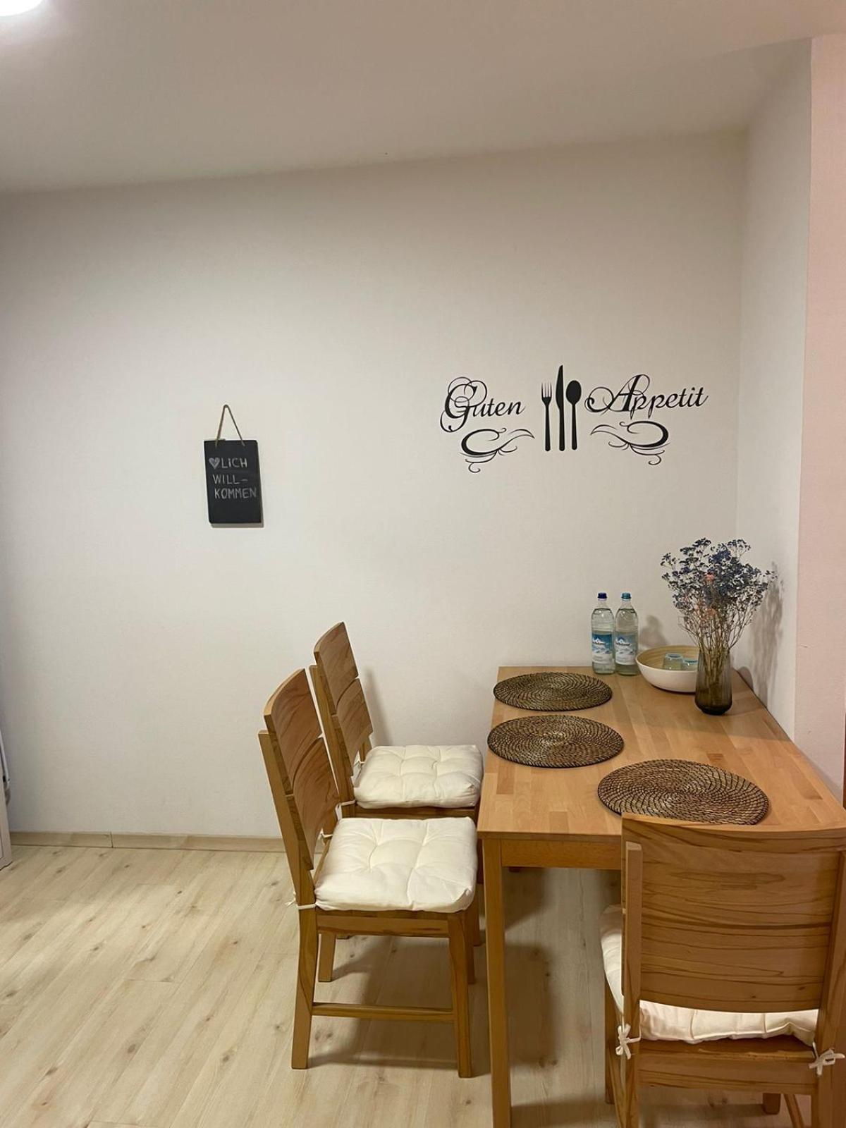 Gemuetliche Ferienwohnung Mit Charme Edling Exterior foto